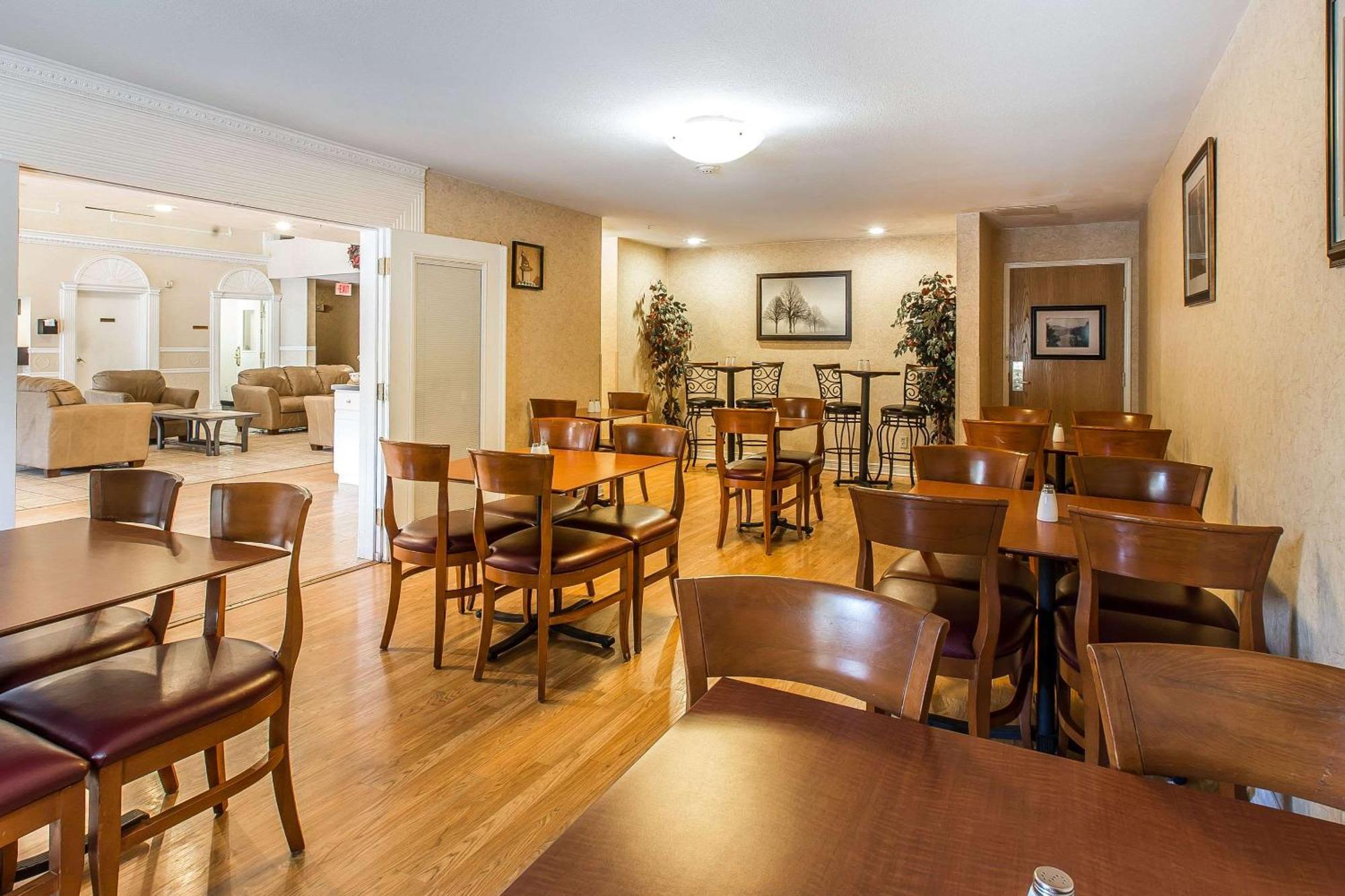 Quality Inn & Suites On The River Glenwood Springs Exterior foto