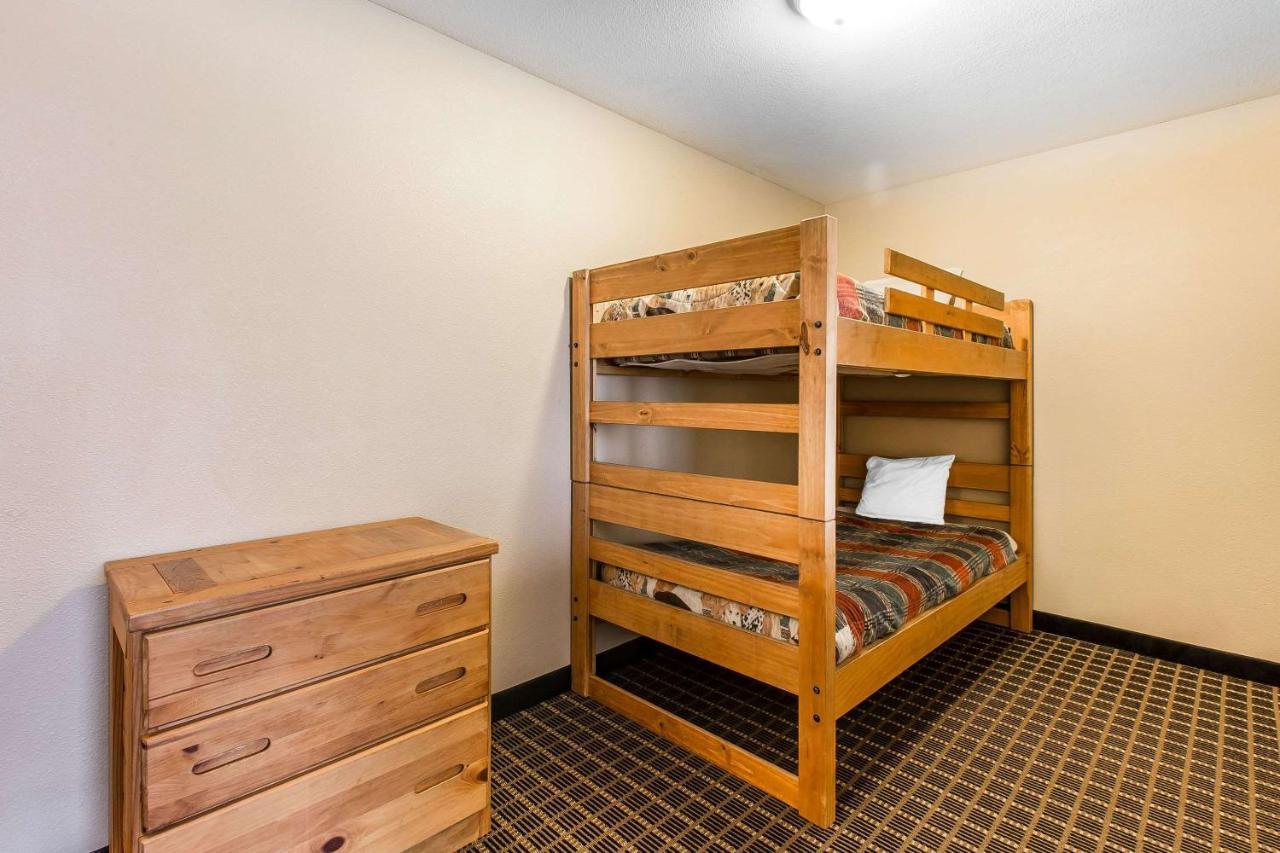 Quality Inn & Suites On The River Glenwood Springs Exterior foto